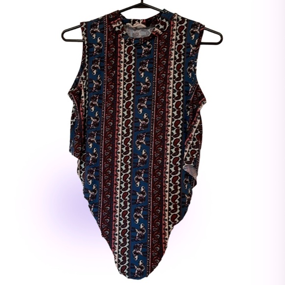 Pink Rose multi  pattern high neck sleeveless blouse Sz M - Picture 1 of 13